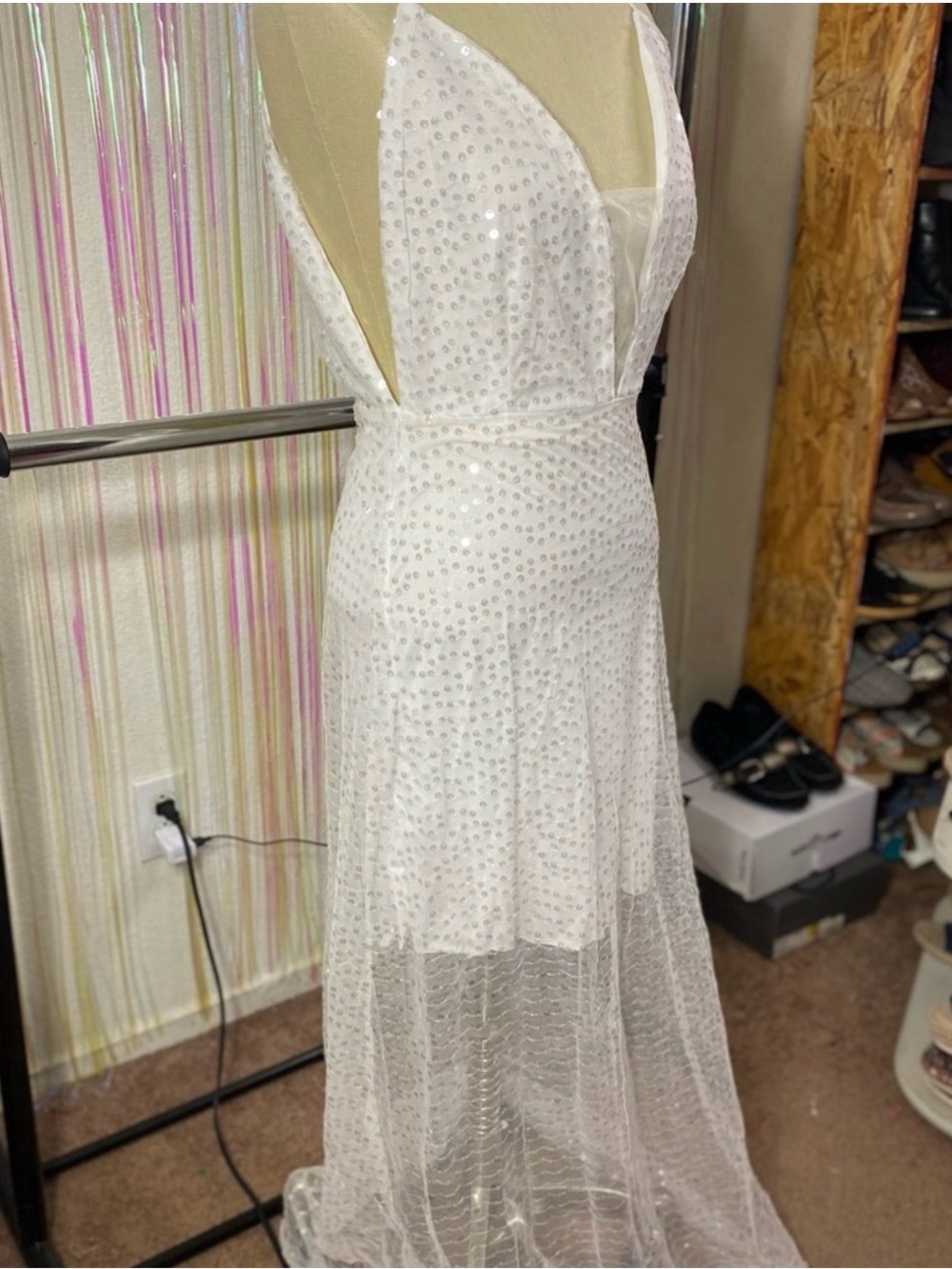 White sequin Sleeveless V-Neck Evening Dress - Picture 5 of 5
